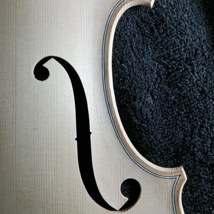 detalle de la "f"